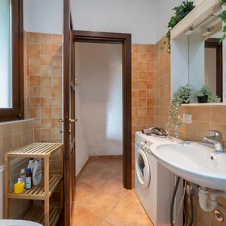I Host - Apartment